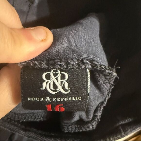 Rock & Republic Black Patterned Jeggings - Picture 5 of 6